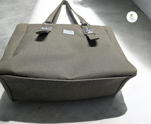 Exclusive Premium Vanity Bag (Urban Classic Edition) - Image 5