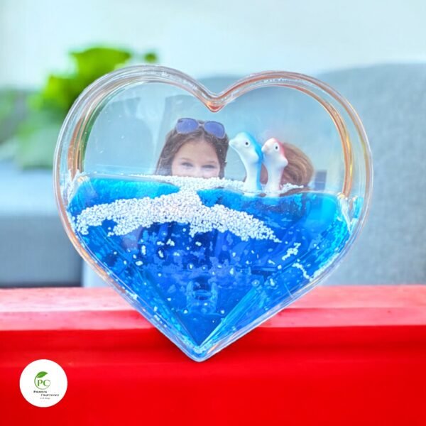 Acrylic Heart Glitter - Image 2